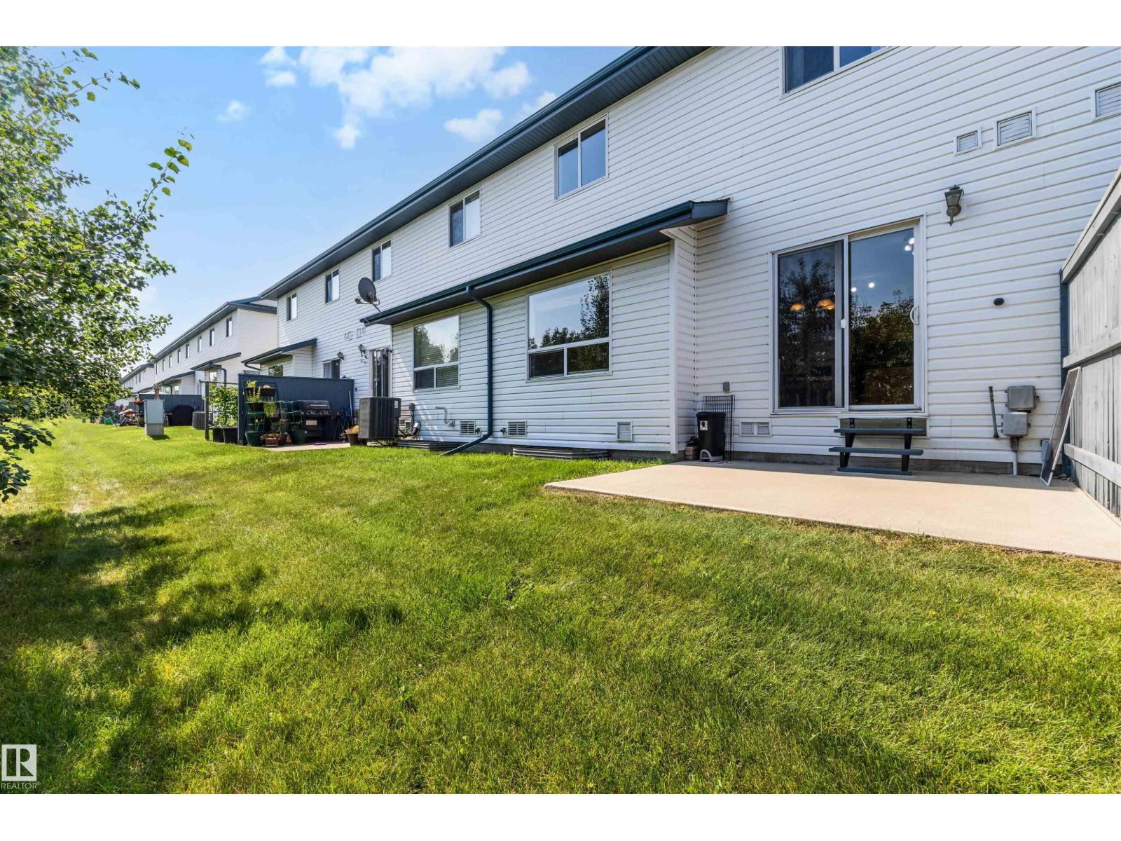 #13 450 HYNDMAN CR NW - 30