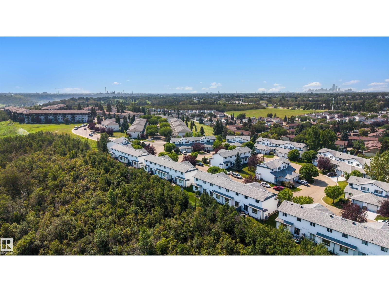 #13 450 HYNDMAN CR NW - Image 35