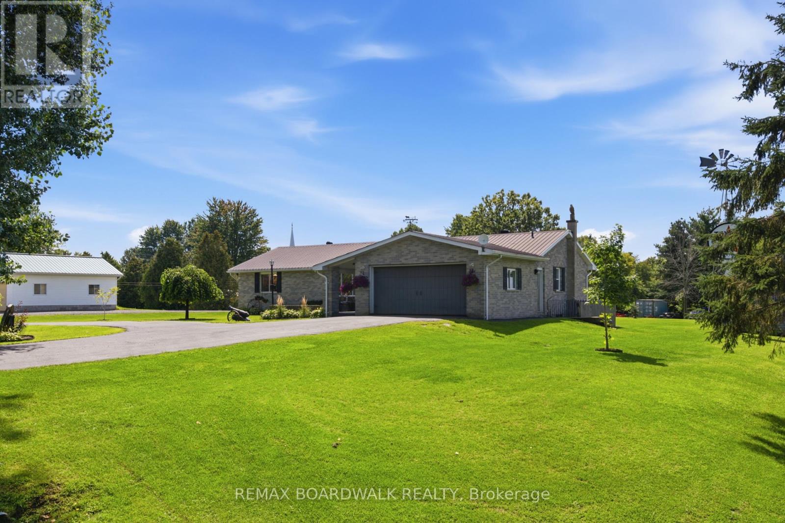 7014 County Rd 22 Road, Edwardsburgh/Cardinal, Ontario, K0E1X0, Edwardsburgh/Cardinal, Ontario — photo 2 of 5
