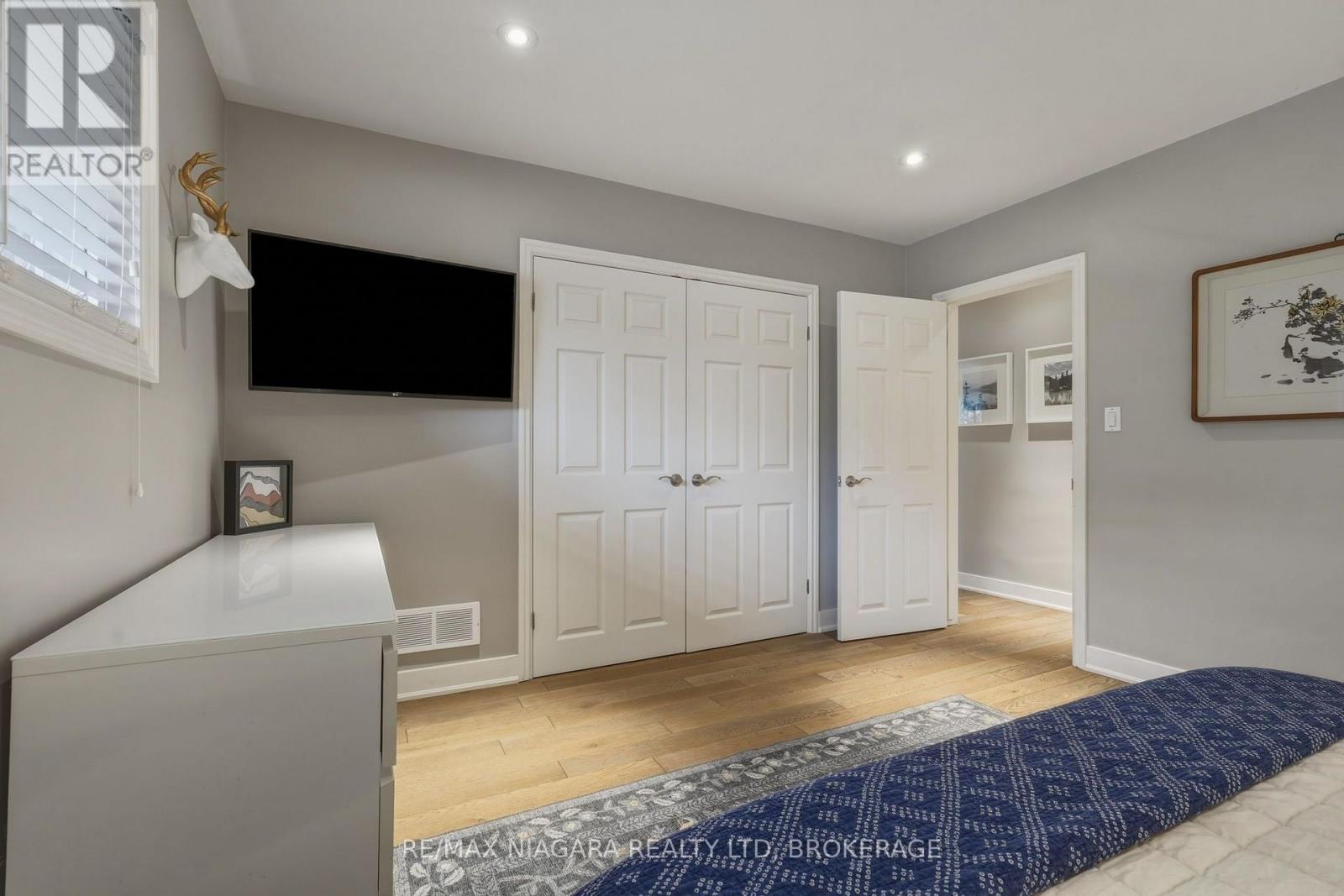 9 YOUNGBLUT AVENUE - Image 20