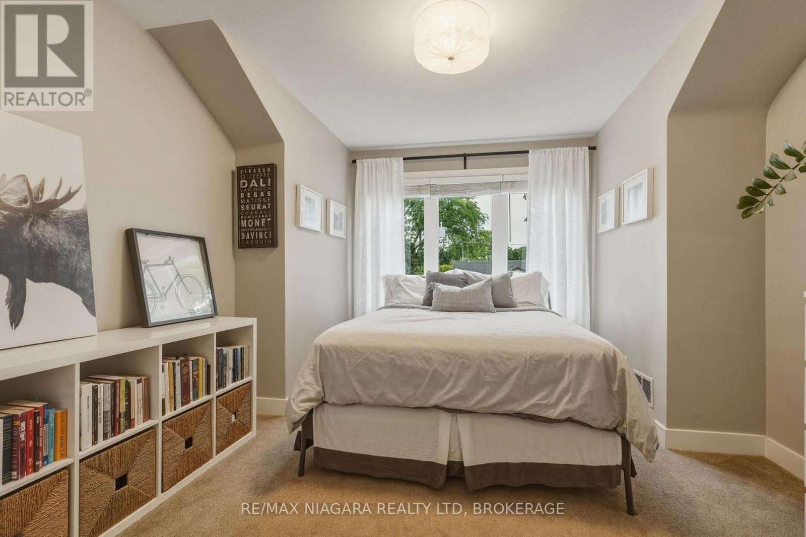 9 YOUNGBLUT AVENUE - Image 24
