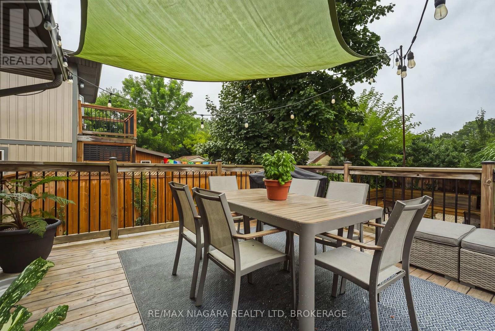 9 YOUNGBLUT AVENUE - 38