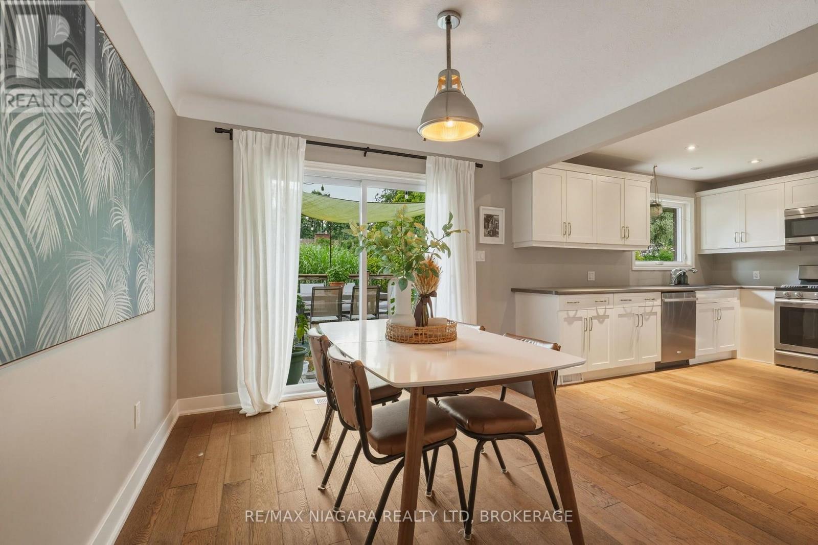 9 YOUNGBLUT AVENUE - 9