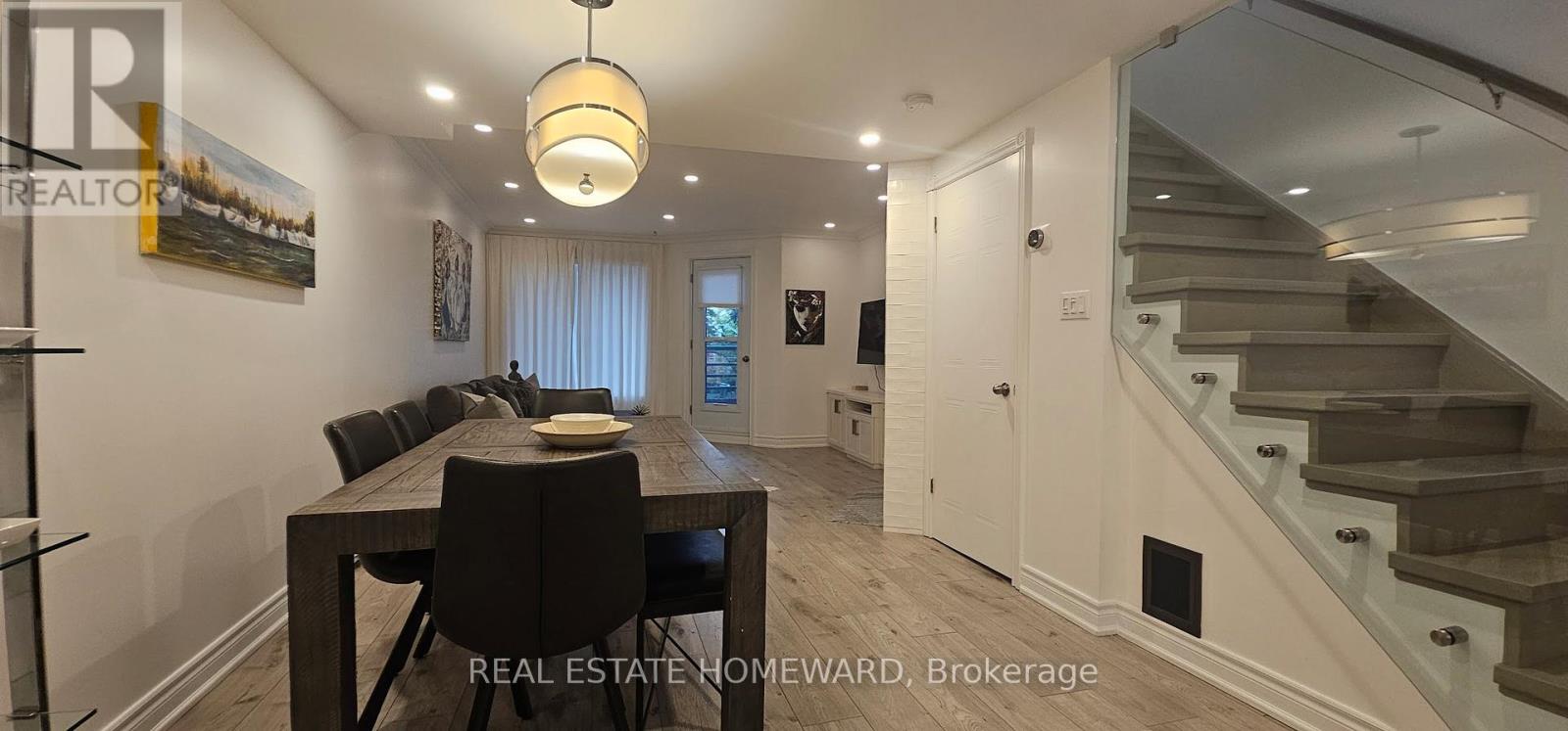 #5 122 GLEN MANOR DRIVE - Image 8