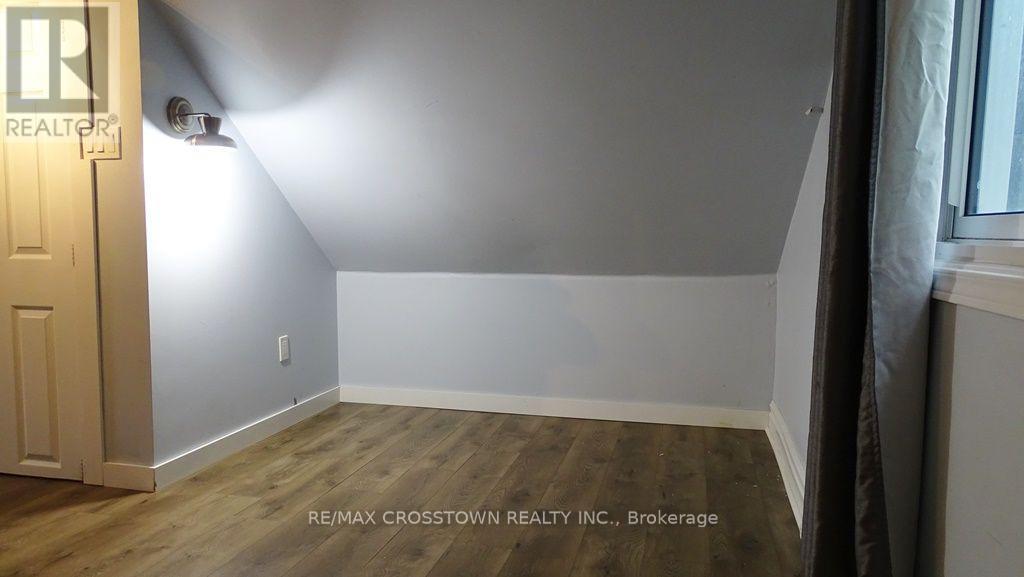 39 GROVE STREET W - 16