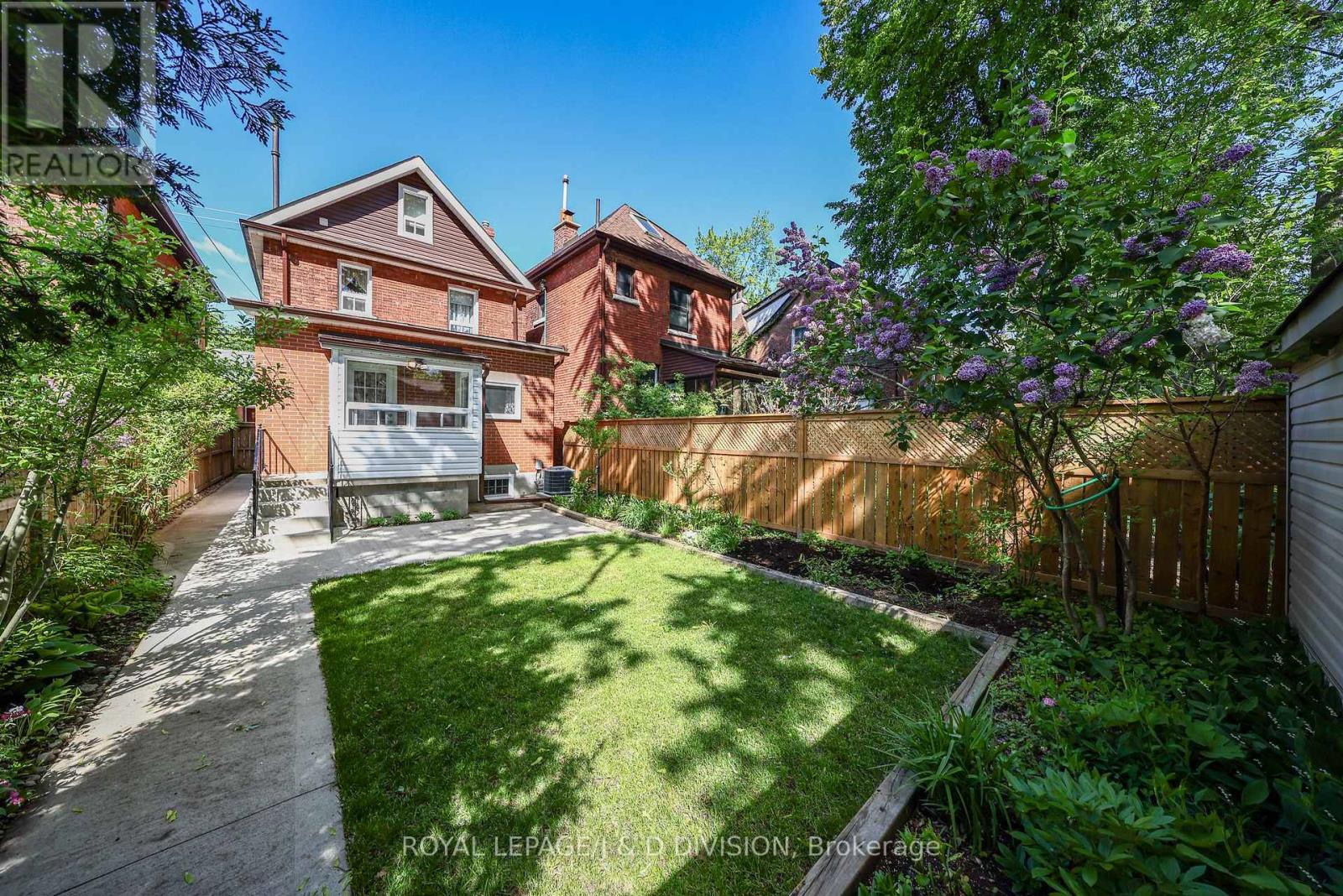 553 RUNNYMEDE ROAD - Image 28