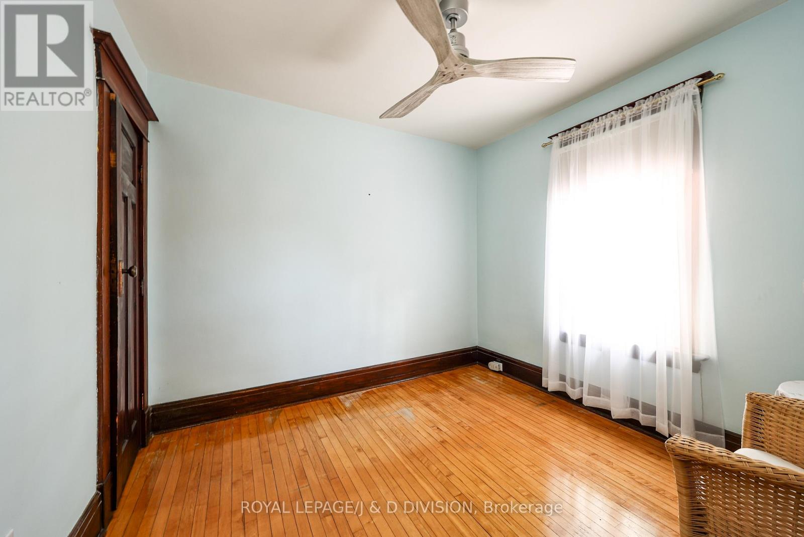 553 RUNNYMEDE ROAD - Image 14