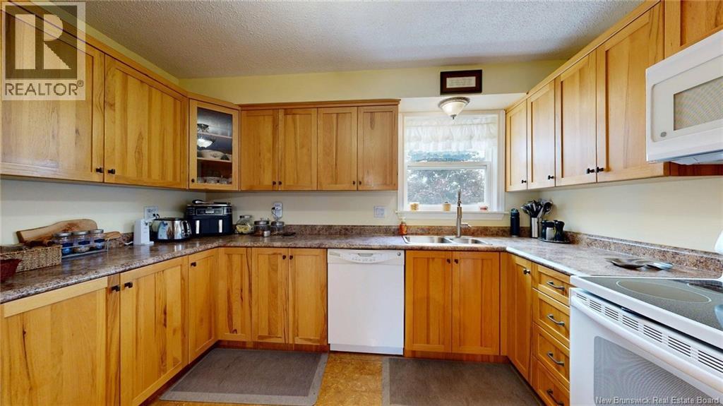 125 Old Road - Image 10