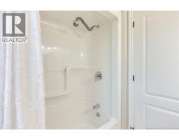 71 Houlahan Street, Dieppe, NB E1A0S9 Photo 31