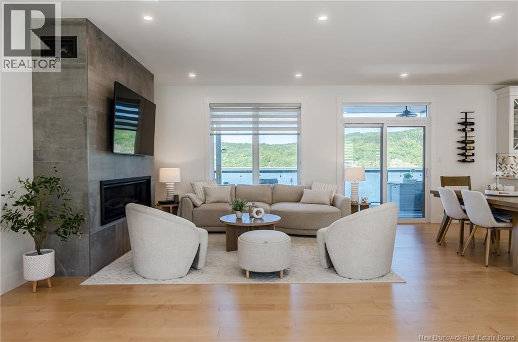 615 Gondola Point - 6