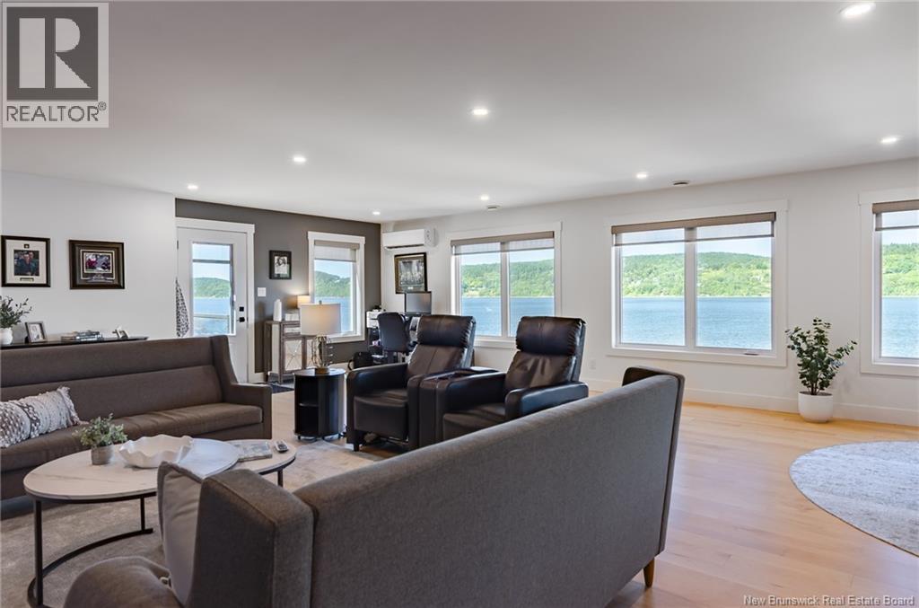 615 Gondola Point - 26