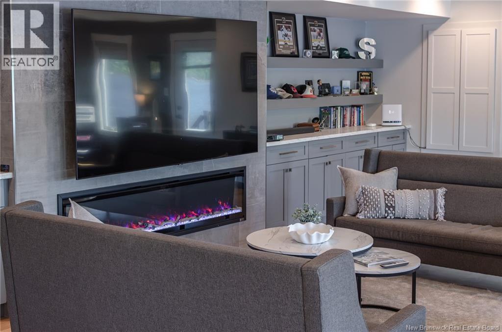 615 Gondola Point - 28