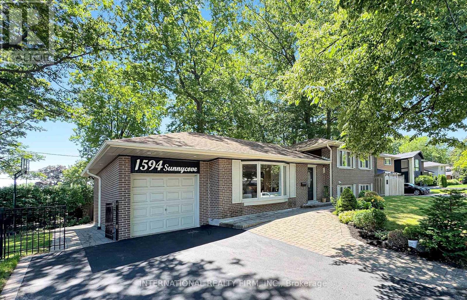 1594 SUNNYCOVE DRIVE - 2