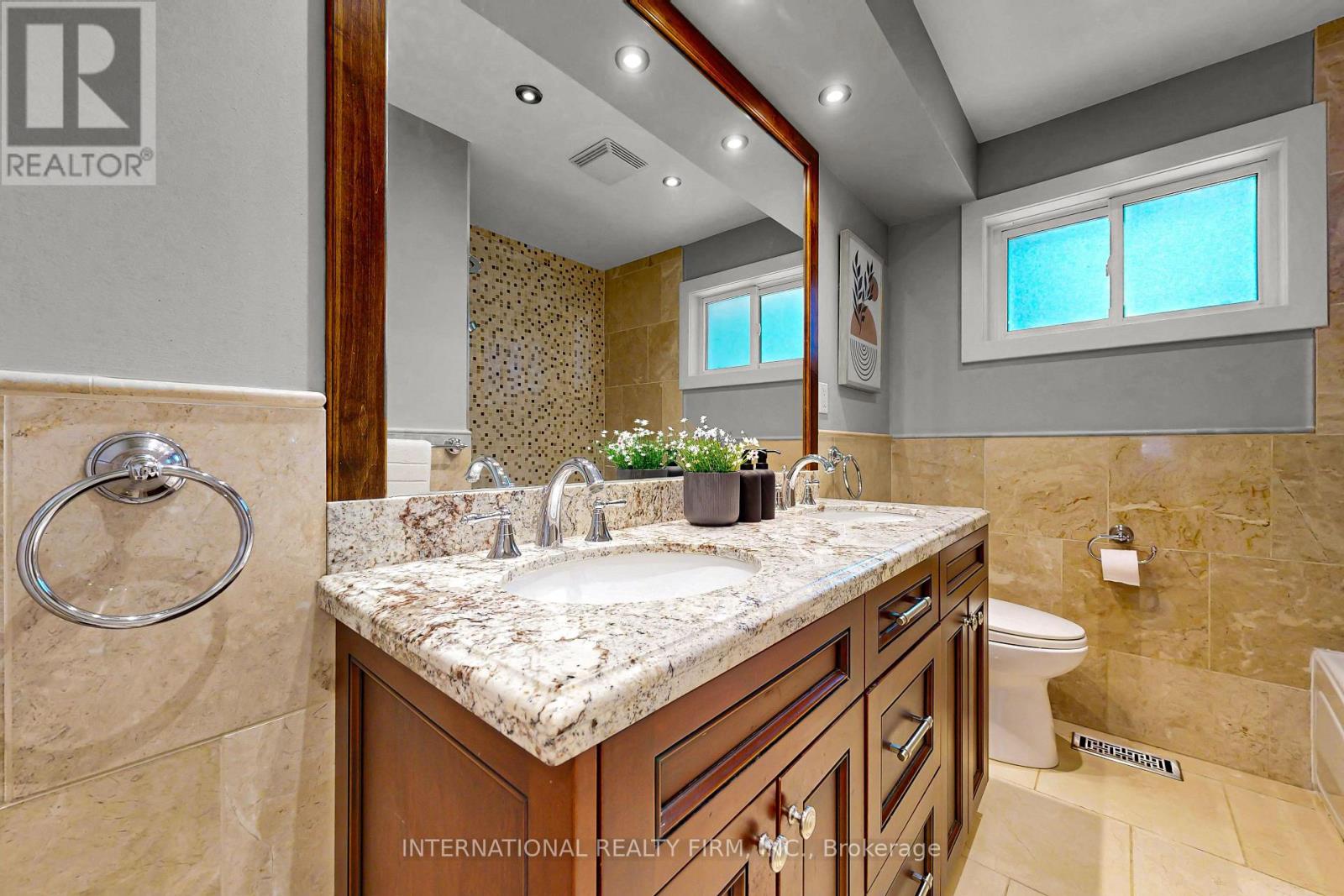 1594 SUNNYCOVE DRIVE - 21