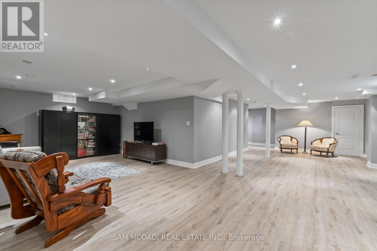 2476 PALMERSTON ROAD - Image 38