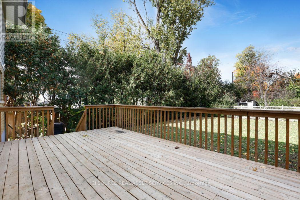 House for Rent in Ottawa – 1371 KILBORN AVENUE, Ottawa – By Peter Sagos - Image 5
