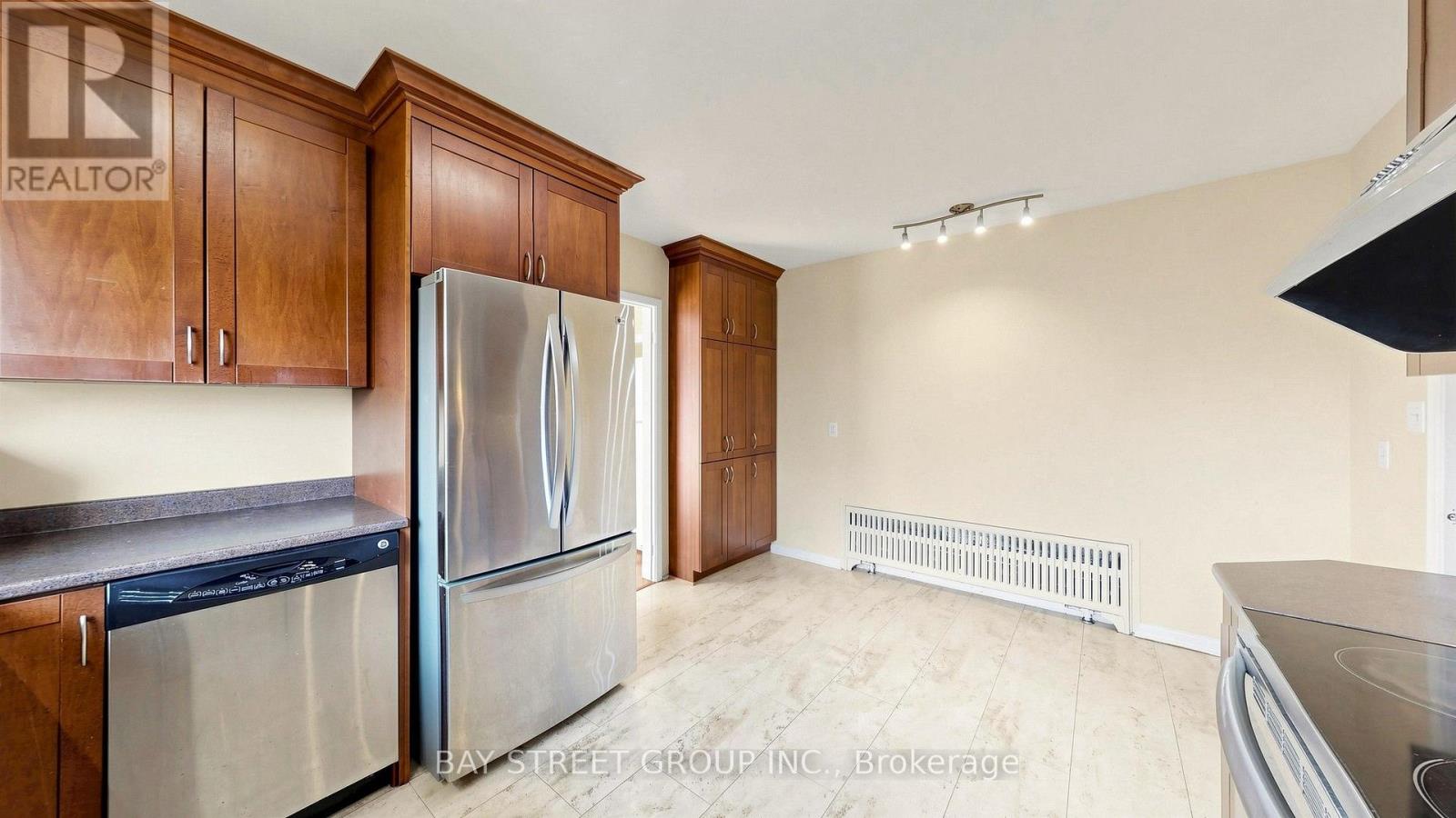 14 MACHAR PLACE - Image 12