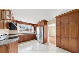 Laundry room - 14 Machar Place, Kingston, ON K7M1L6 Photo 8