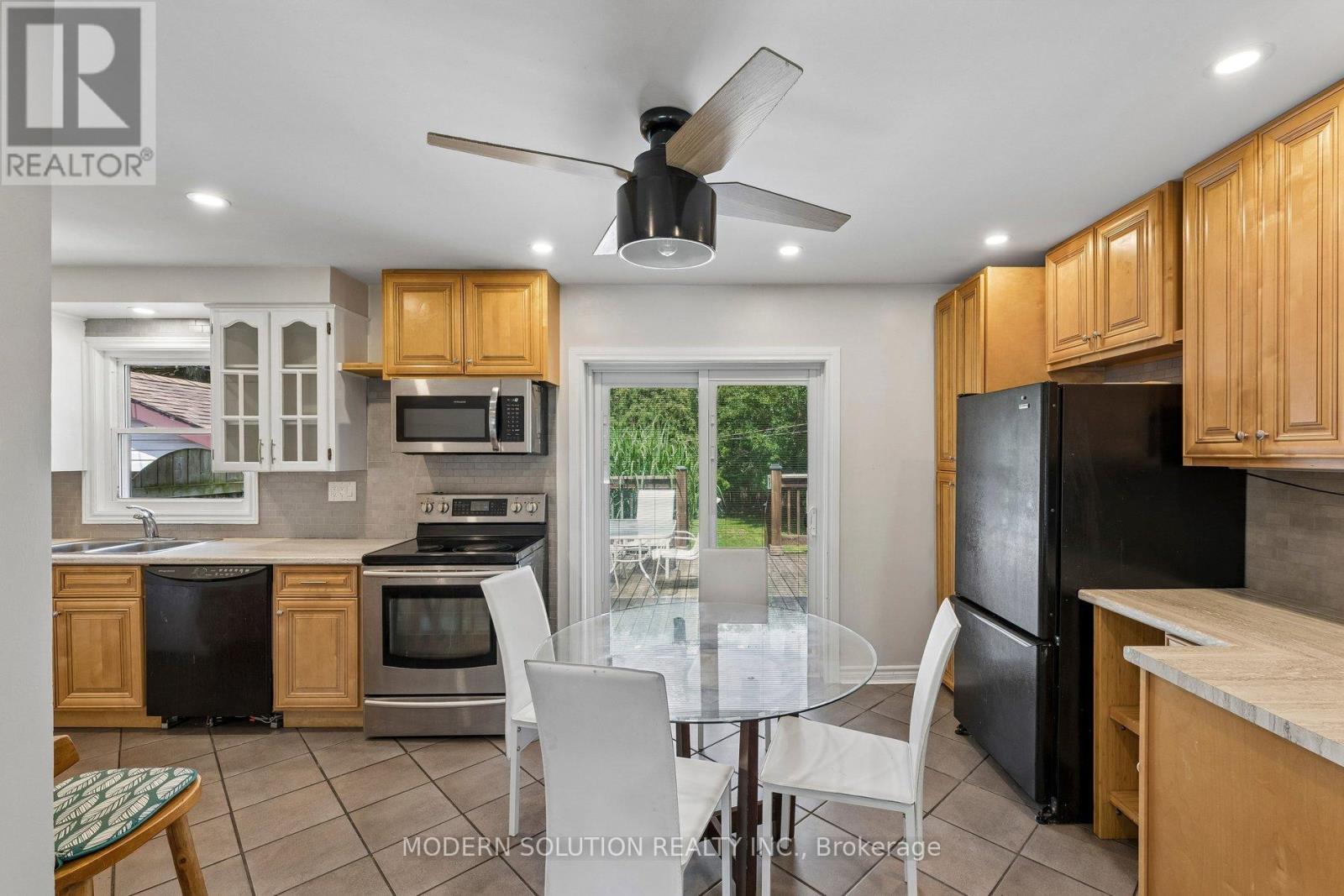 61 GODFREY DRIVE - Image 10