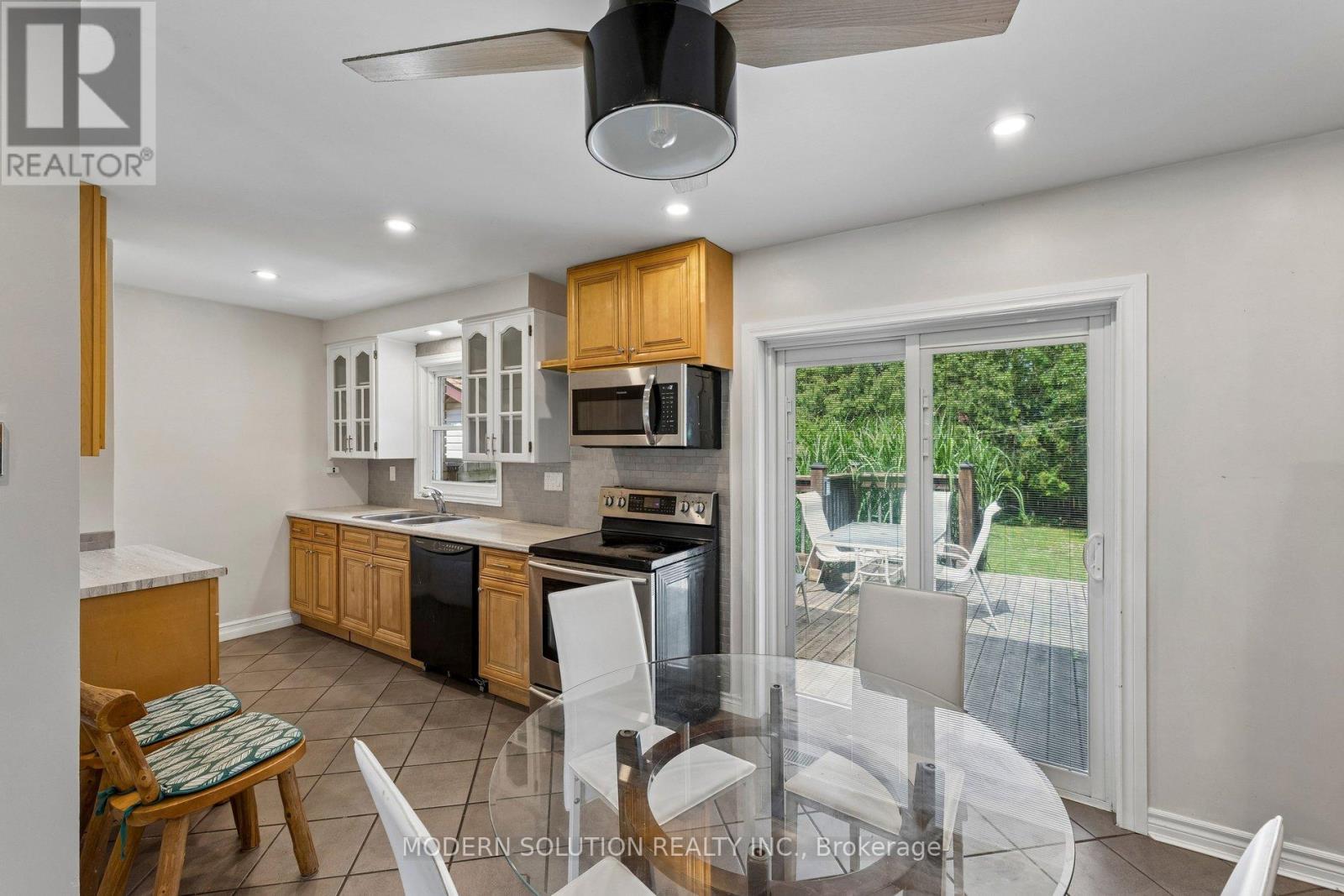 61 GODFREY DRIVE - Image 11