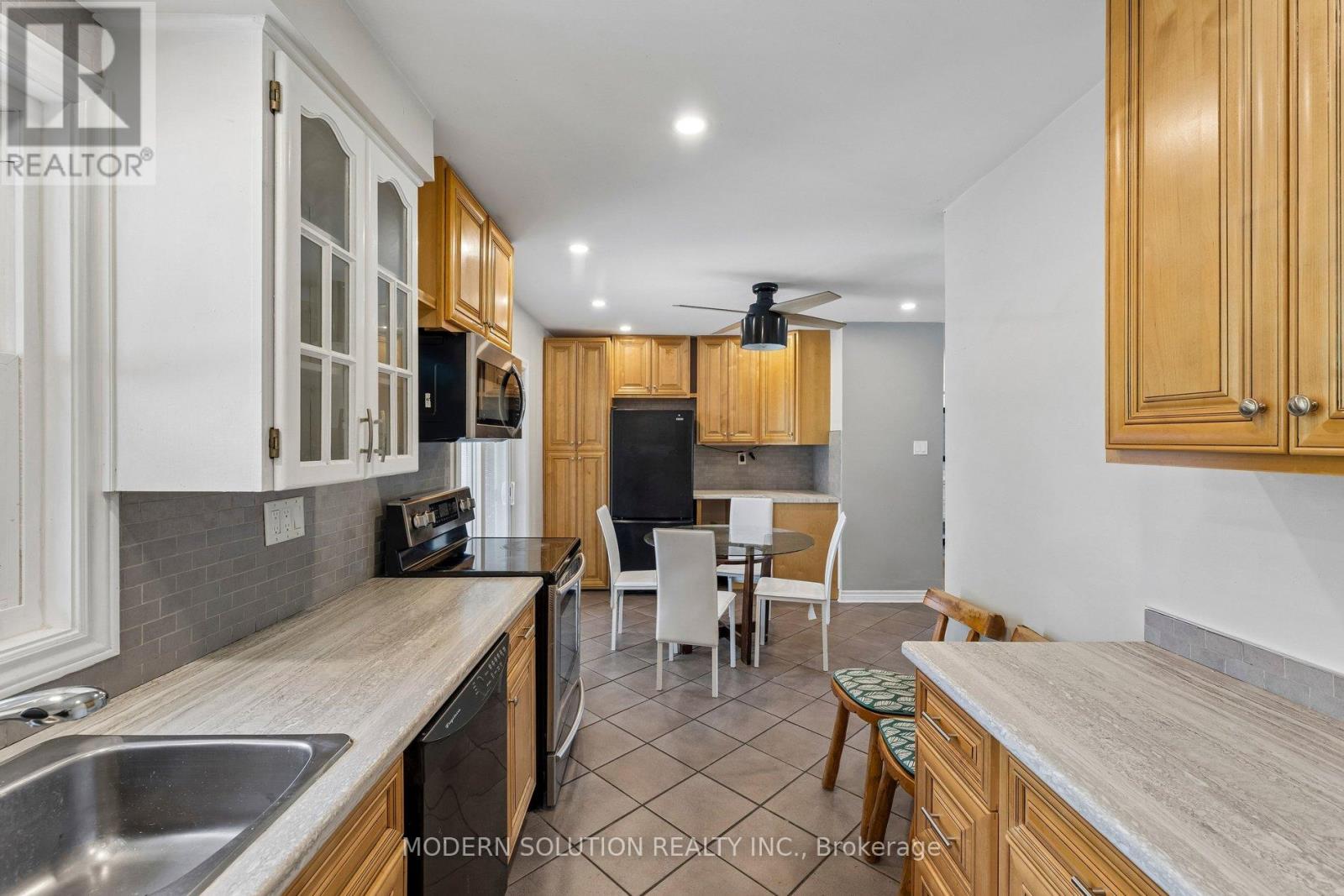 61 GODFREY DRIVE - Image 14