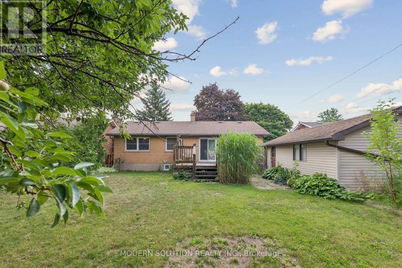 61 GODFREY DRIVE - 44