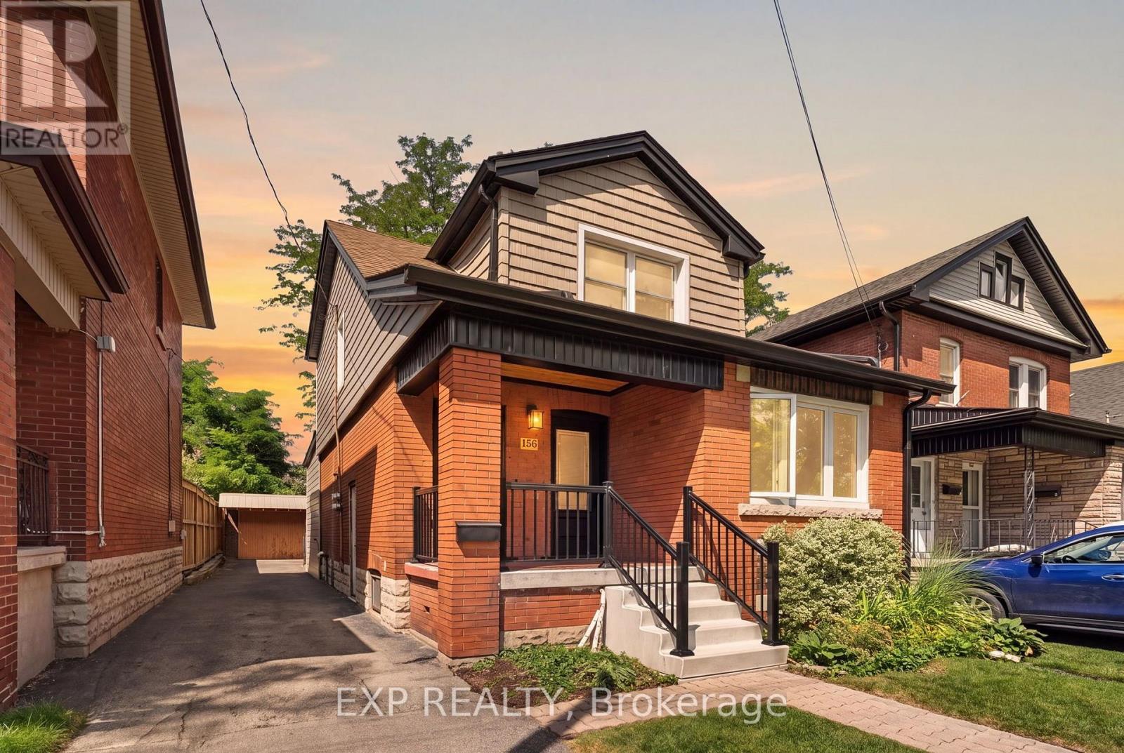 Photo of 156 Park Row