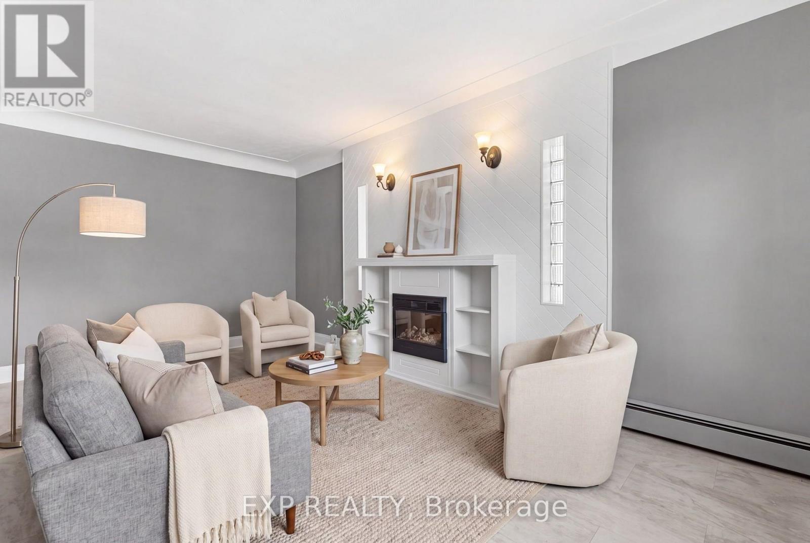 156 PARK ROW S - Image 10