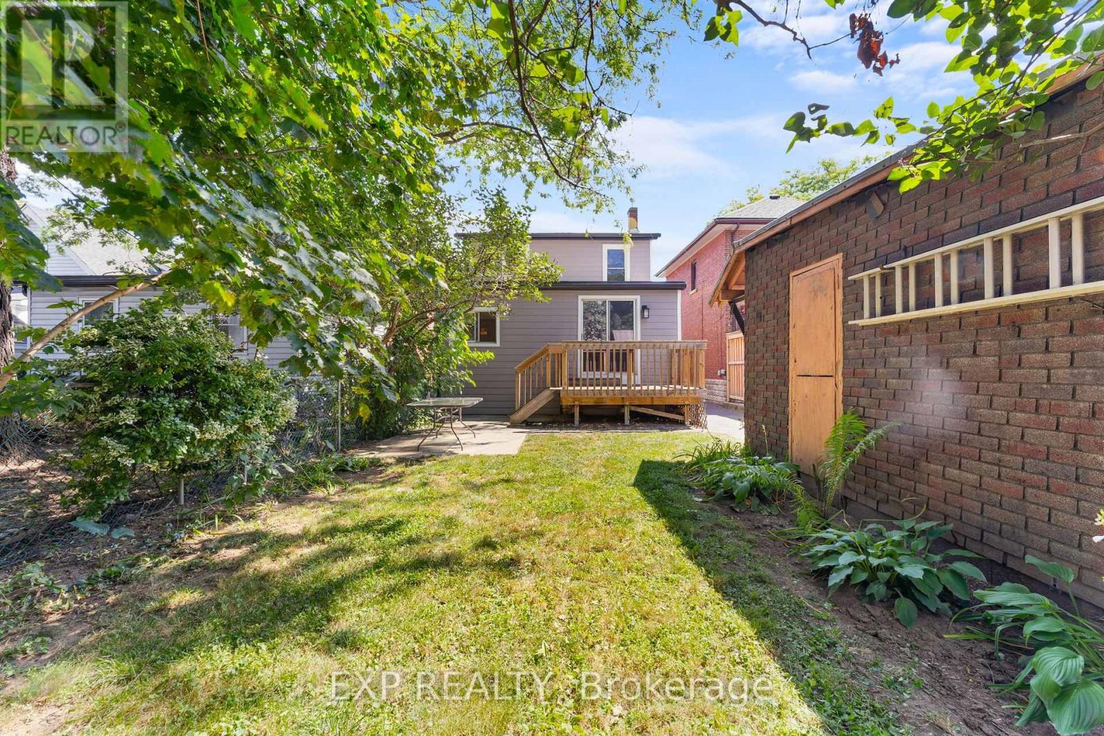 156 PARK ROW S - 39