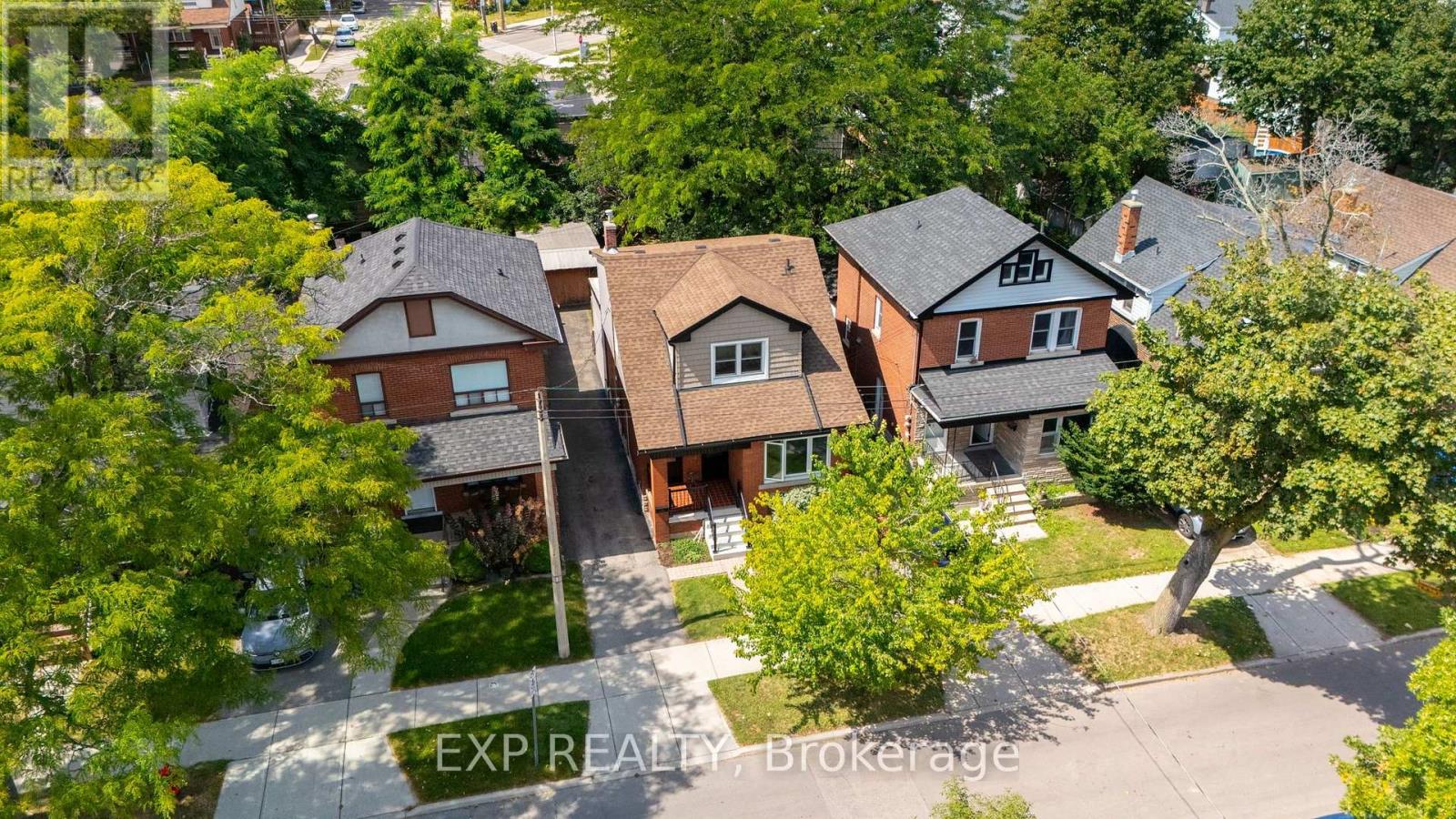156 PARK ROW S - Image 49