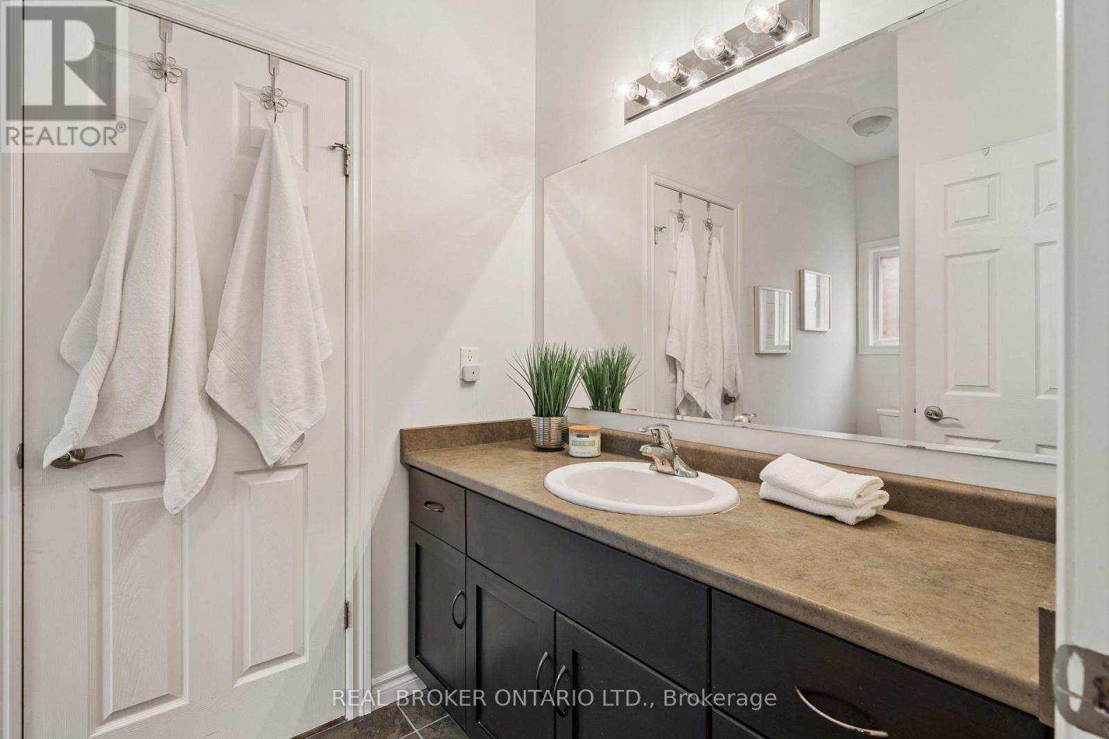 108 HAMPSON CRESCENT - Image 17