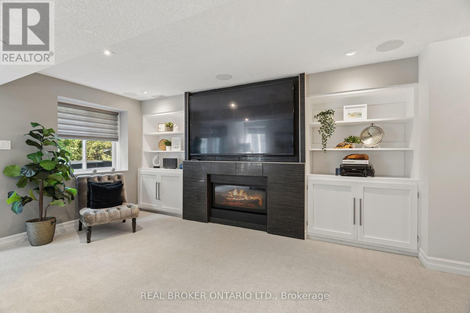 108 HAMPSON CRESCENT - Image 32