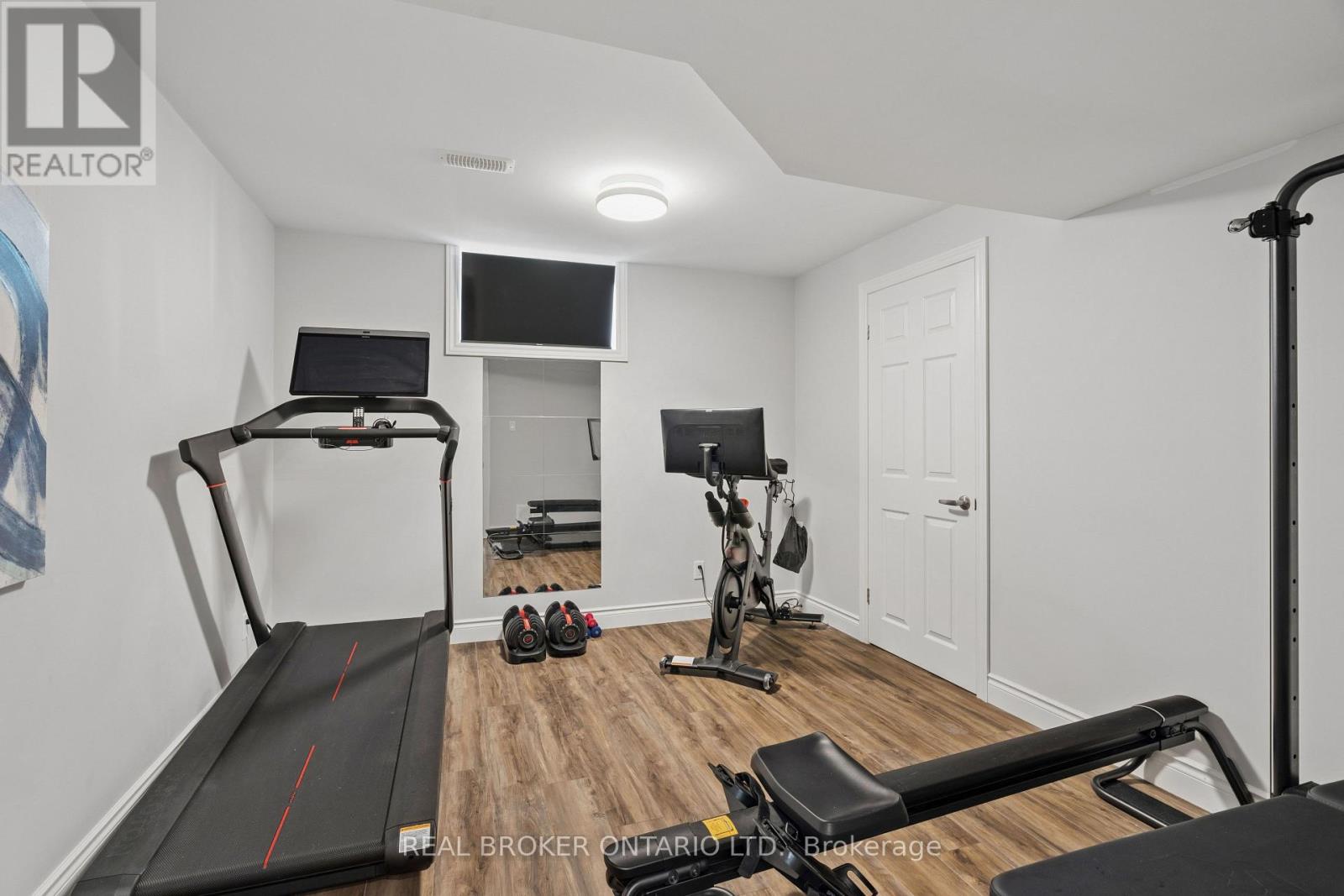 108 HAMPSON CRESCENT - Image 42