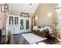 100 Pinewood Boulevard, Kawartha Lakes, ON K0M2T0 Photo 11