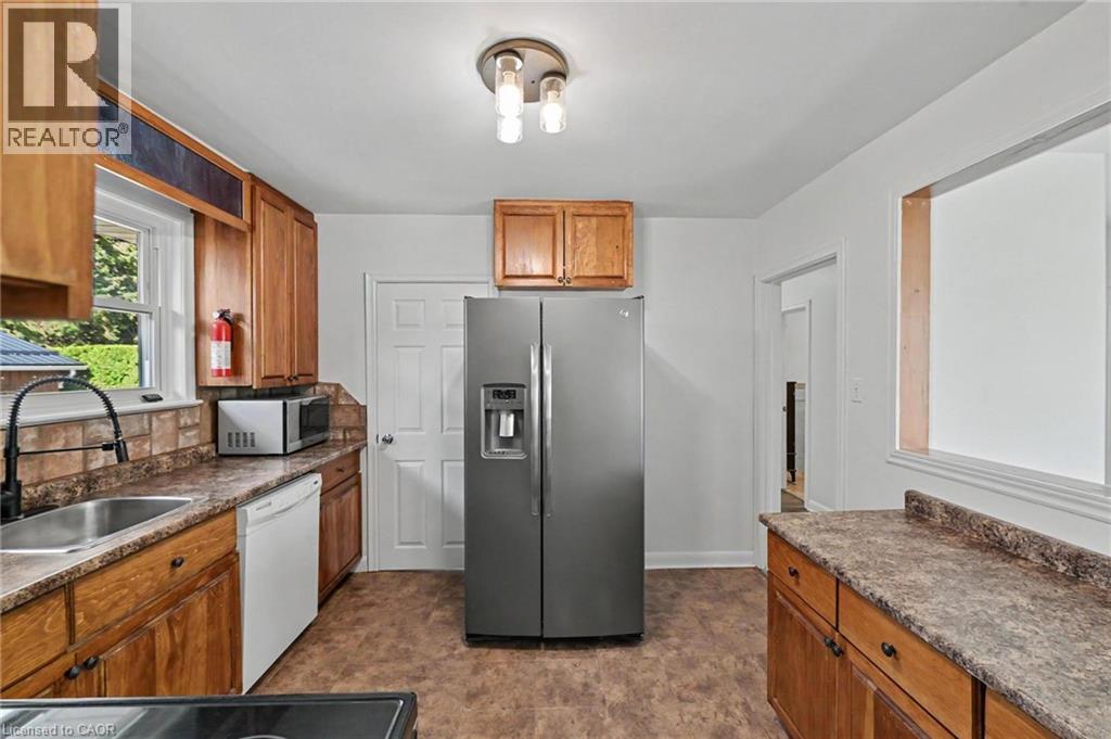 20 FREEMAN Drive - 18