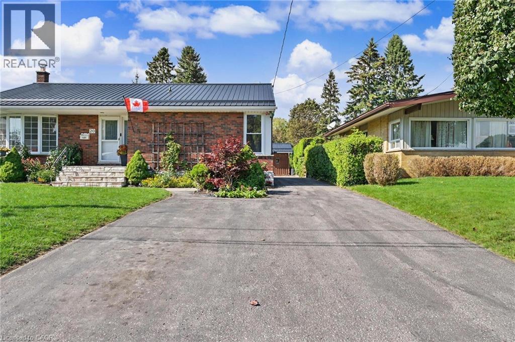 20 FREEMAN Drive - 2