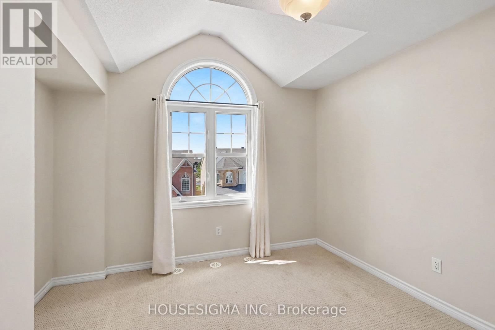 110 PENNANT AVENUE - 24