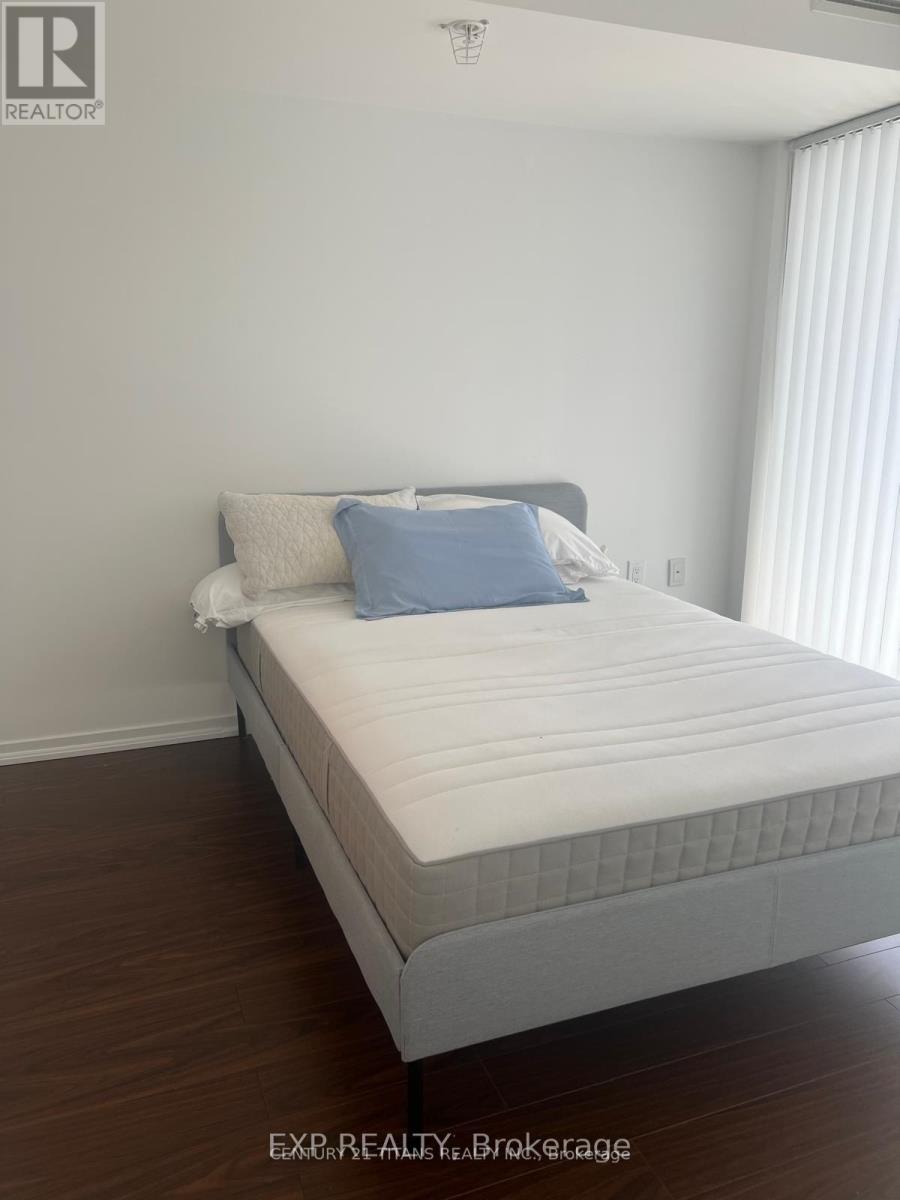 #1212 36 LISGAR STREET - 10