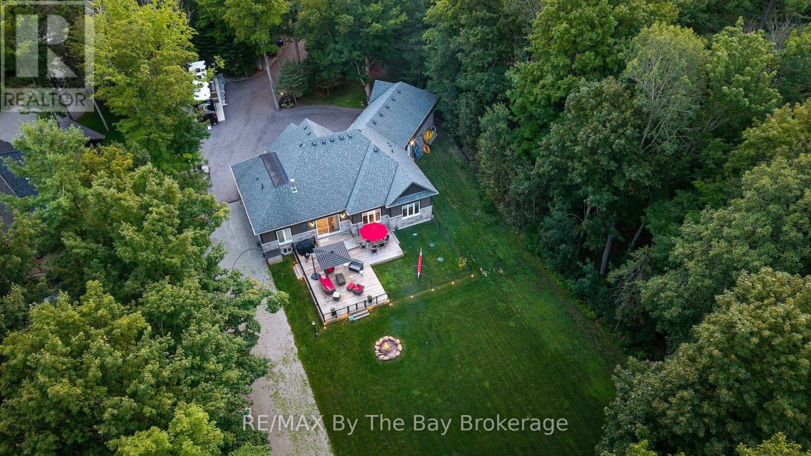 81 SPRUCE STREET - Image 24