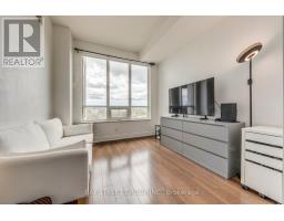 911 - 38 Cedarland Drive, Markham, ON L6G0G7 Photo 10