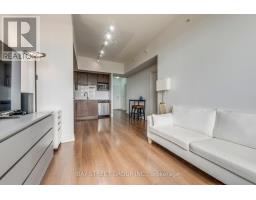 911 - 38 Cedarland Drive, Markham, ON L6G0G7 Photo 12