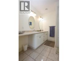 44 Brown Boulevard Unit# 2B, photo 11