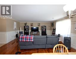 44 Brown Boulevard Unit# 2B, photo 8