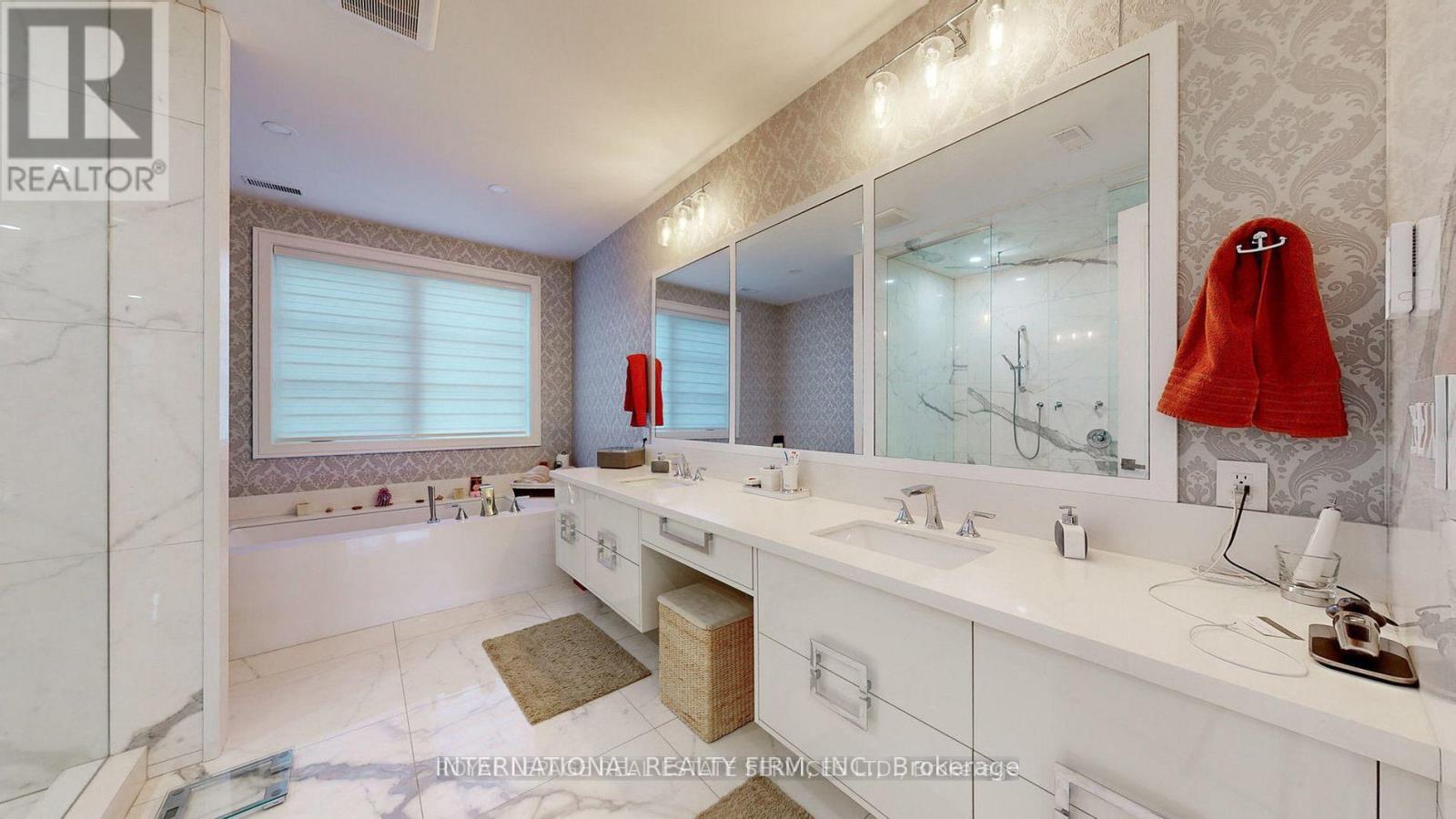 1286 CAMBRIDGE DRIVE - 15