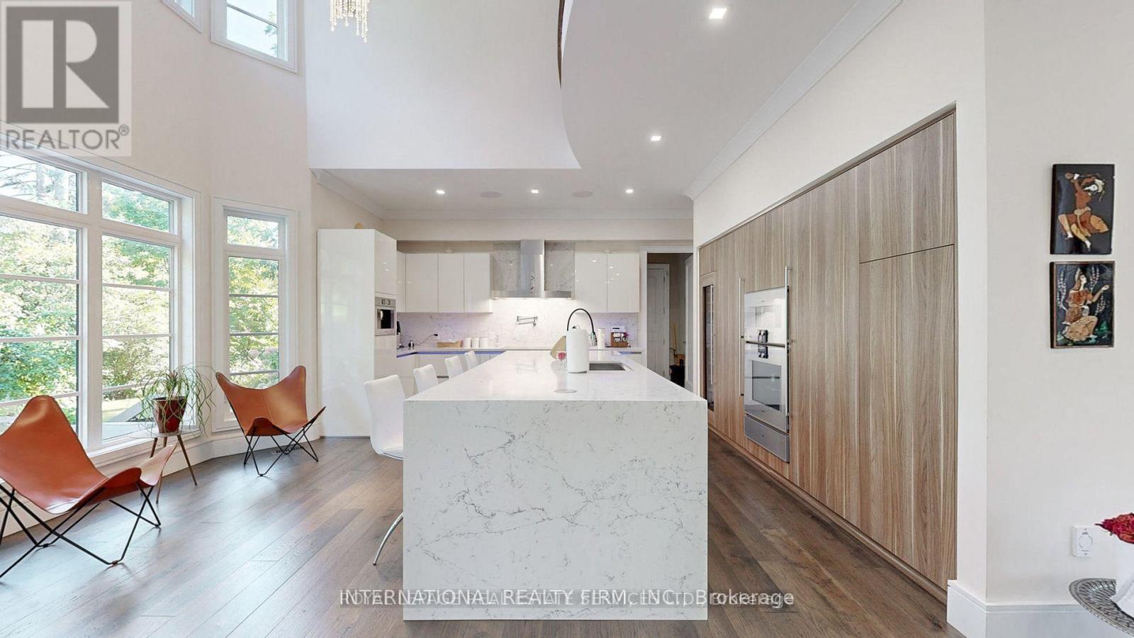 1286 CAMBRIDGE DRIVE - Image 8