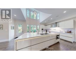 1286 Cambridge Drive, Oakville, ON L6J1S1 Photo 11