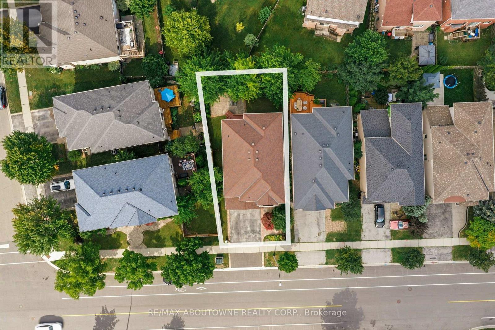 2381 GRAND OAK TRAIL - 38