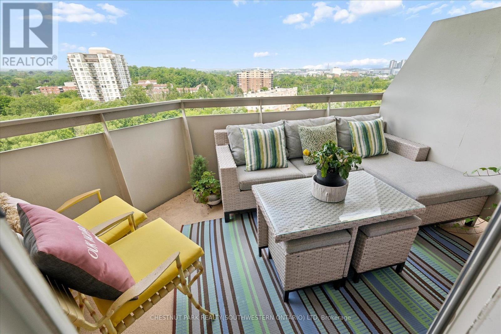 #PH9 265 WESTCOURT PLACE - Image 35