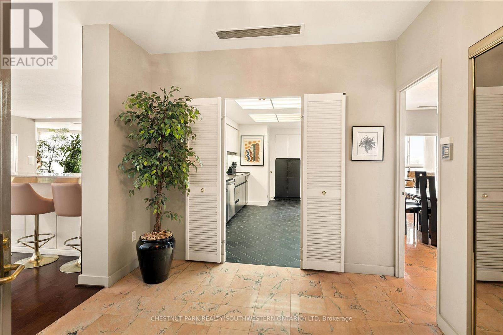 #PH9 265 WESTCOURT PLACE - Image 9
