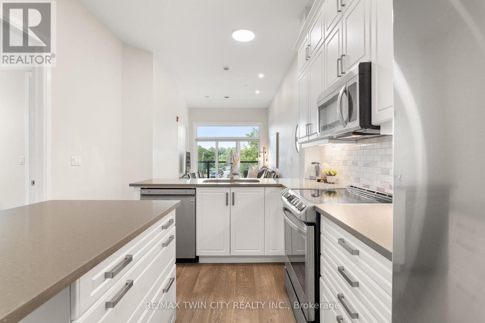 207, BUILDING A - 85 MORRELL STREET - 12